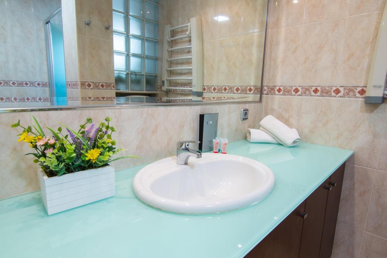 Appartement Ibericabeds Centro Gracia à Grenade Extérieur photo